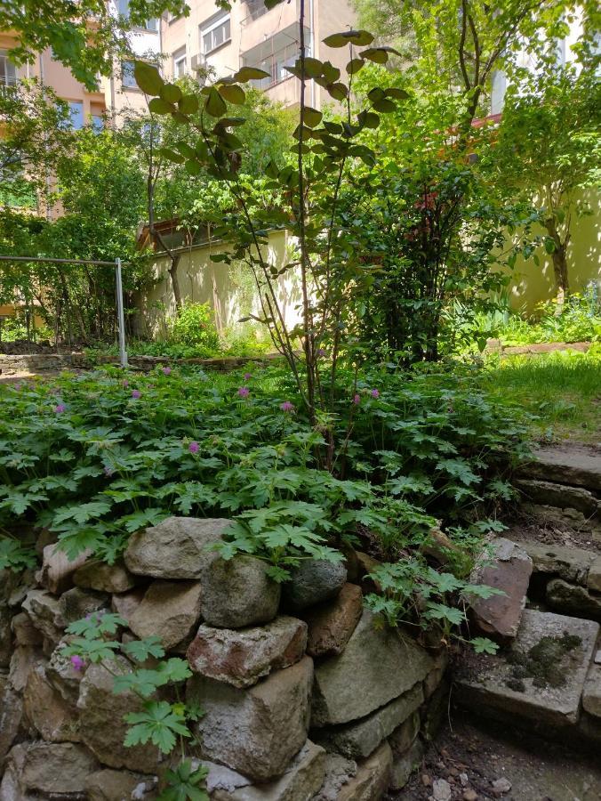Charming Central Home With Garden Near Parking And Ndk Sófia Exterior foto