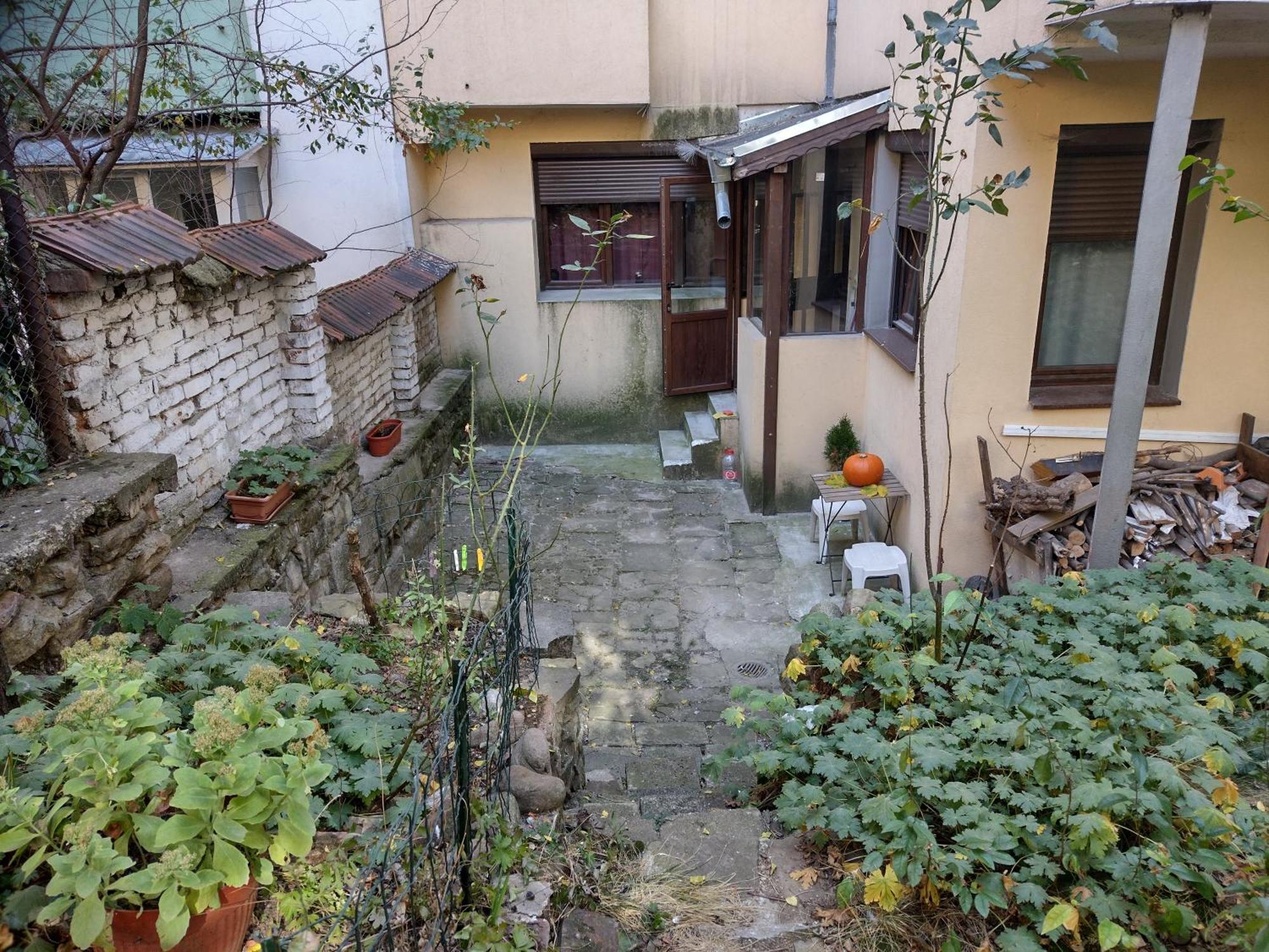Charming Central Home With Garden Near Parking And Ndk Sófia Exterior foto